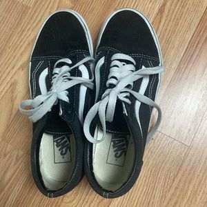 Black Vans Old Skool Shoe Women’s 8